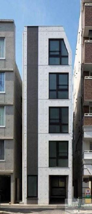ＴＨＥ　ＴＥＮ 5階建