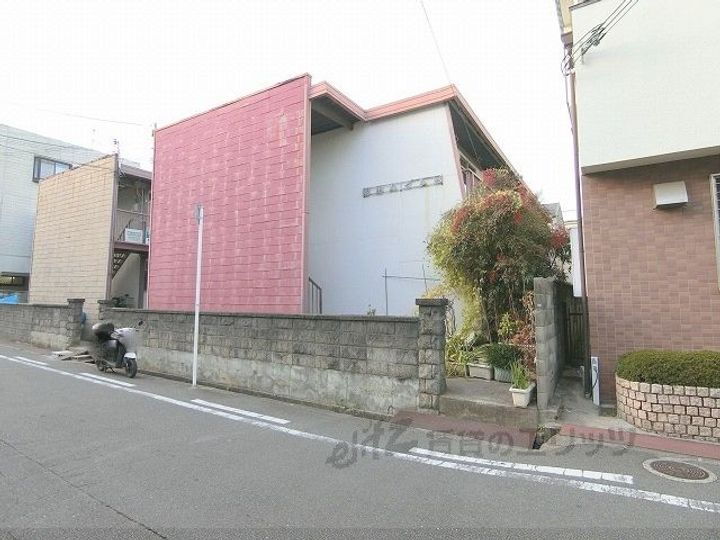 園田ハイムＢ棟 2階建