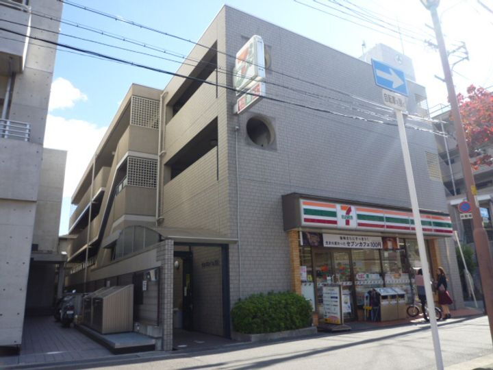 サンフェイム黒田