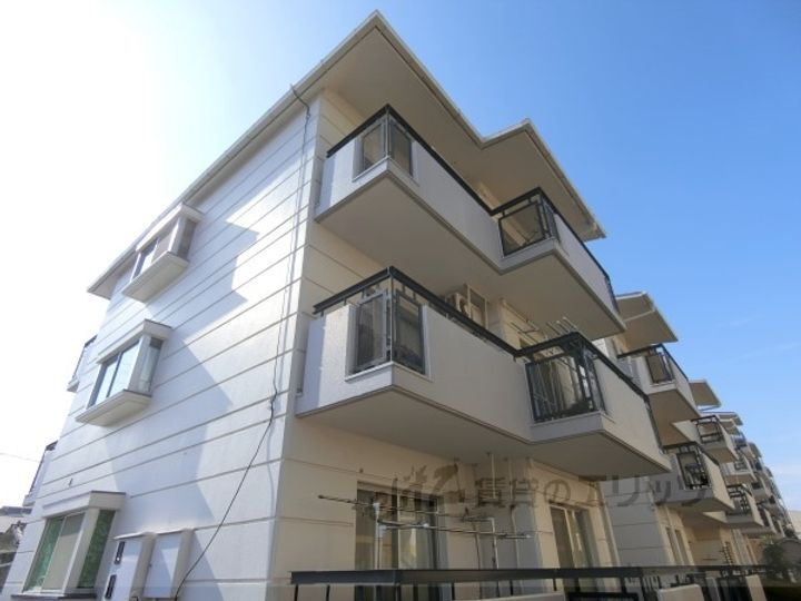 マンション・アメニティ 3階建