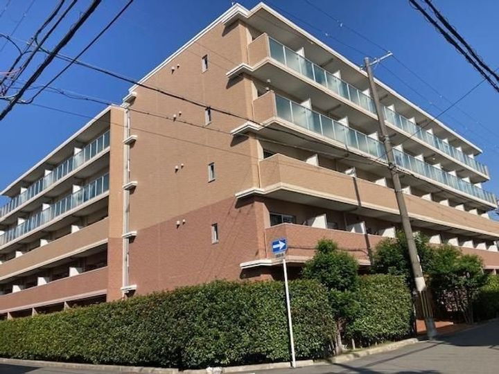 Ｉｓ　Ｇｒａｎｄｅ 5階建