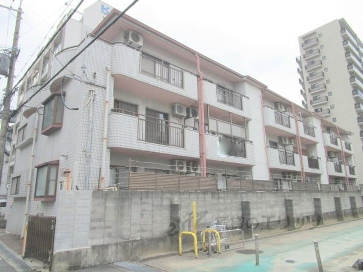 コスモハイツ大畑 3階建