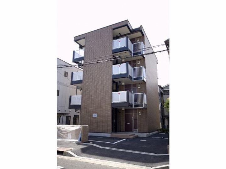 レオパレスＴＮ弐番館 4階建