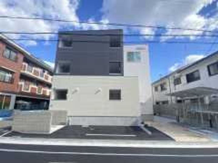 Ｌｏｉｒｅ　Ｆ　Ⅱ（ロアールエフツー） 3階建