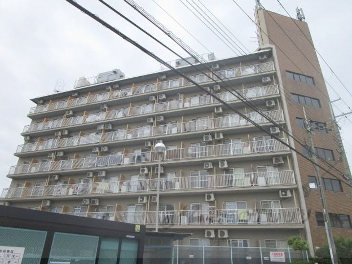 ハッピーハイツ