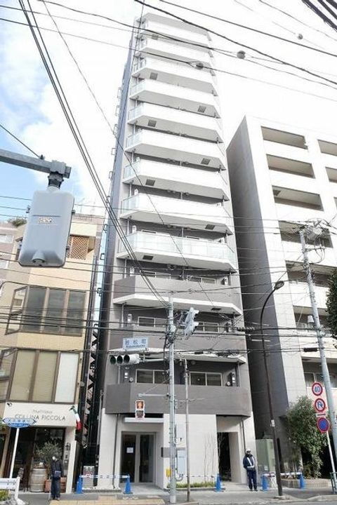 ハーモニーレジデンス早稲田夏目坂 13階建