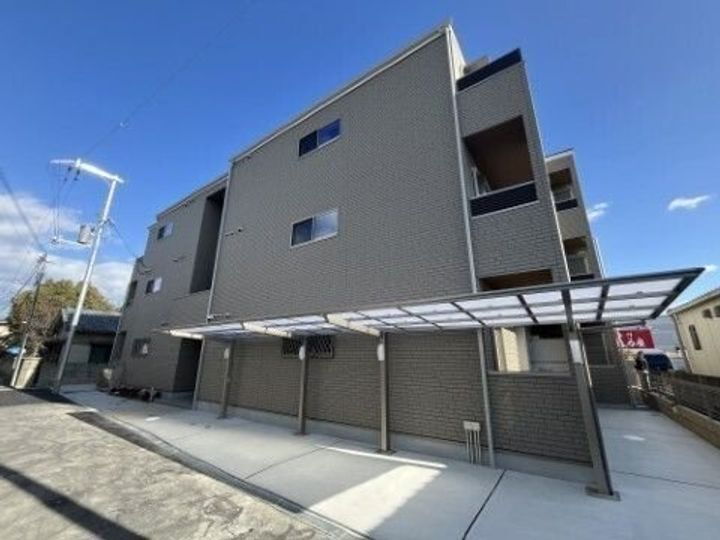 大阪府茨木市中穂積２丁目８－２２ 賃貸アパート