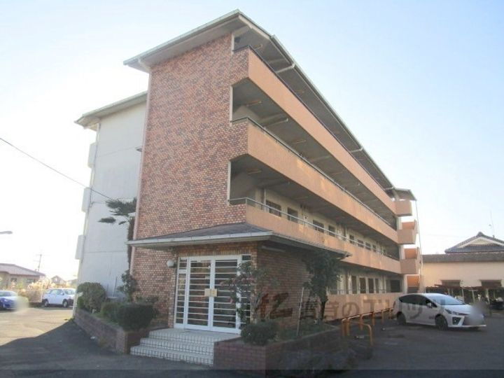 メゾン塚原Ｉ 4階建
