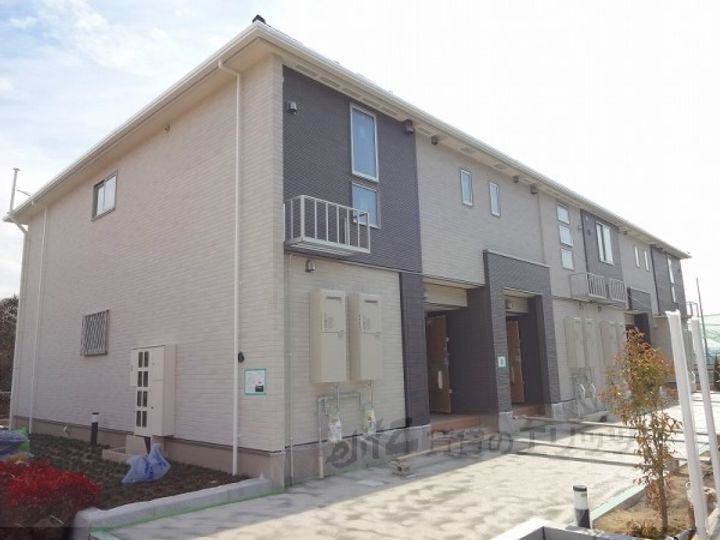 サンリットハウス桜井台ＩＩ 2階建