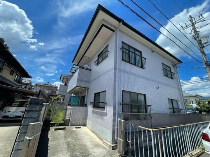 メゾンクレール 2階建