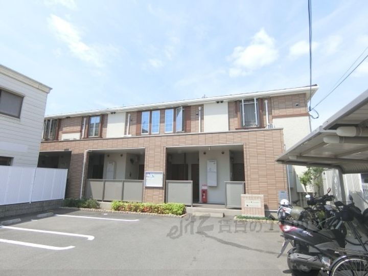 クレ−ル　シャンブル 2階建