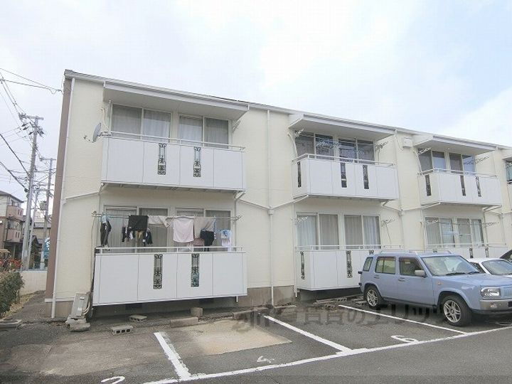 ガーデンハイツ 2階建