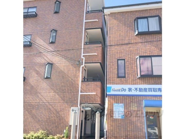 キャトルセゾン 4階建