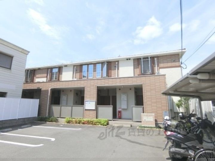 クレ−ル　シャンブル 2階建