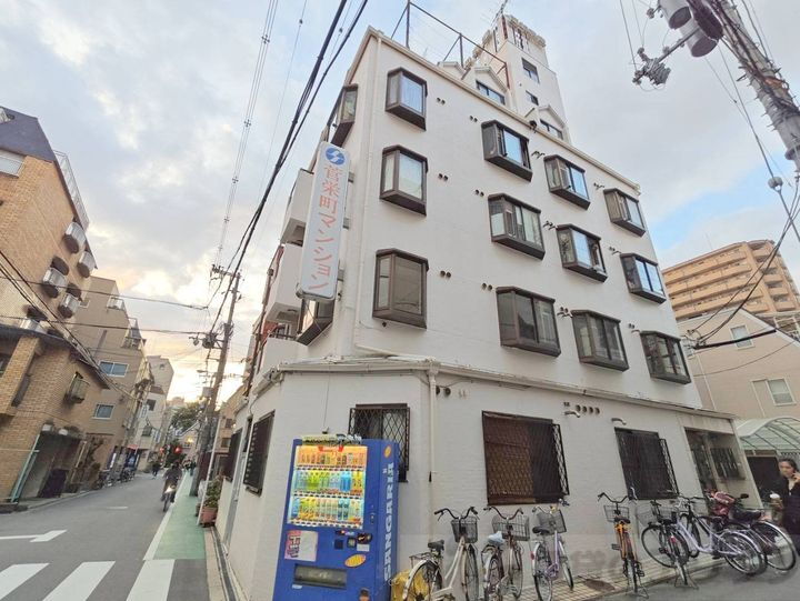 大阪府大阪市北区菅栄町１０－２６ 賃貸マンション