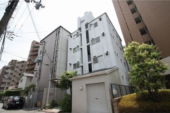 メゾン江坂 4階建