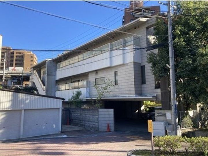 第二福井マンション 3階建
