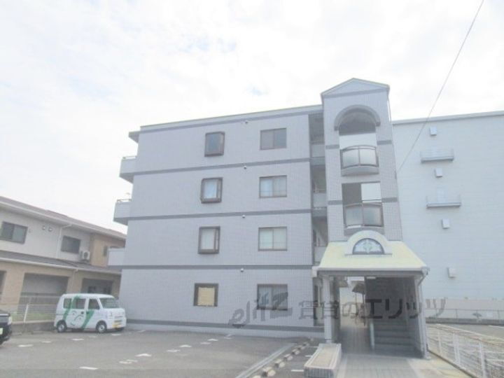 アーバンハイム 4階建