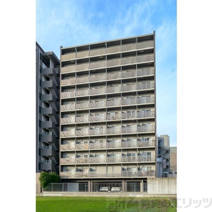 ドゥーエ江坂Ⅱ 11階建
