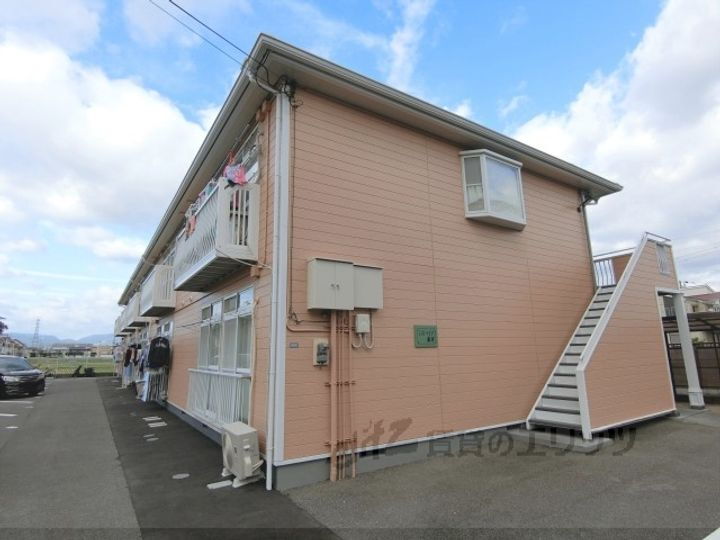 エステートピア鮎川 2階建