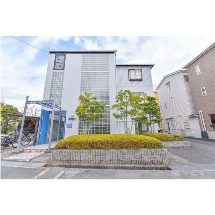 プライムアーク 3階建