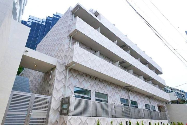 ＰＲＥＭＩＵＭ　ＣＵＢＥ　Ｇ　北新宿ＤＥＵＸ 4階建