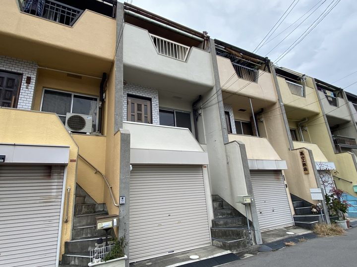 如是町借家 3階建