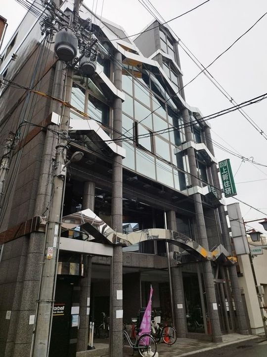 上新ビル　上新庄 6階建
