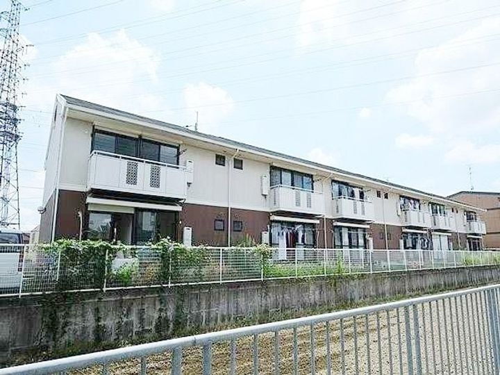 プラムコート 2階建