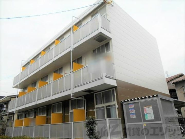 大阪府摂津市千里丘４丁目３－３３ 賃貸マンション