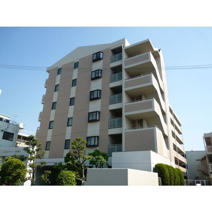 パインコート江坂Ｉ 6階建