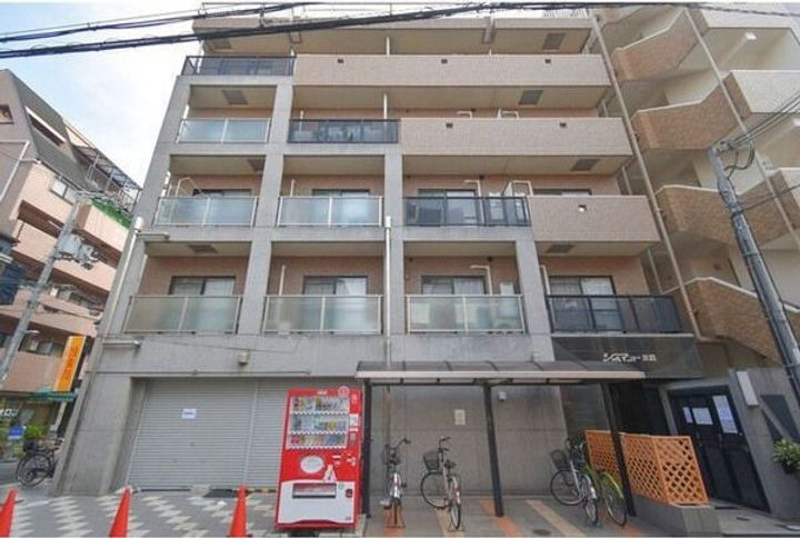 シェルマンド淡路 6階建