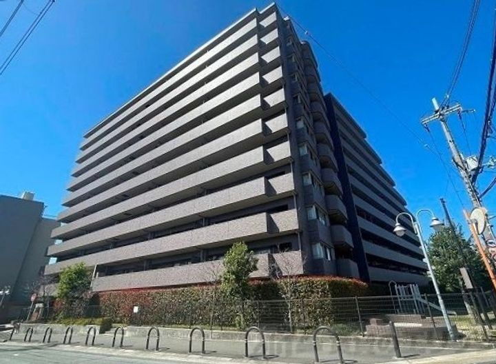 デュアル茨木プレステージュ 11階建