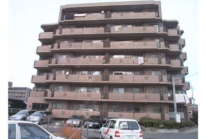 第ＩＩハイツライラック 7階建