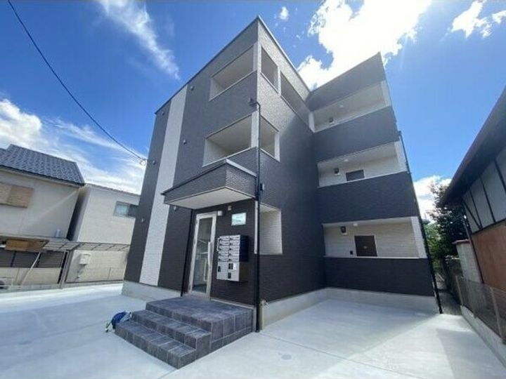アレーズ 3階建