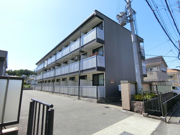 レオパレス見付山