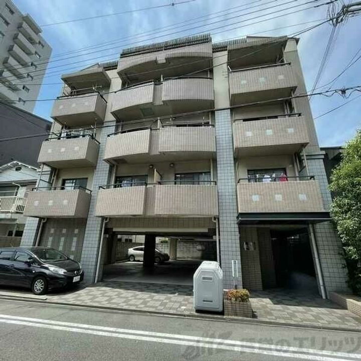 デルフィーノ上新庄 5階建