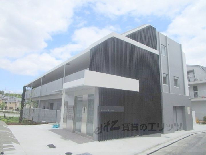 ＭＳｈｉｌｌｓ千里丘　ｓｏｕｔｈ 6階建