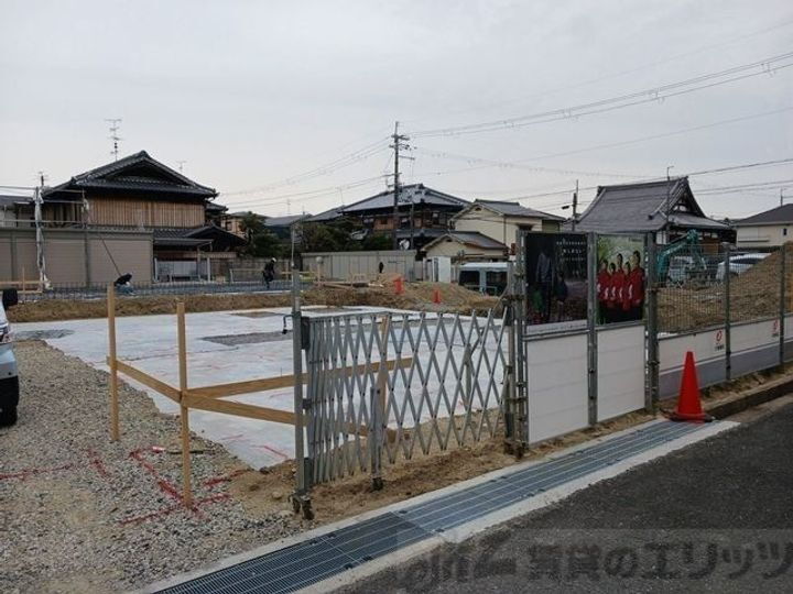 沢良宜浜３丁目アパート（０２７８６３２０１）
