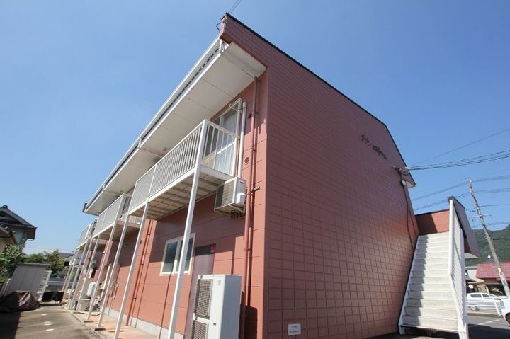 メゾンエスポワール 2階建