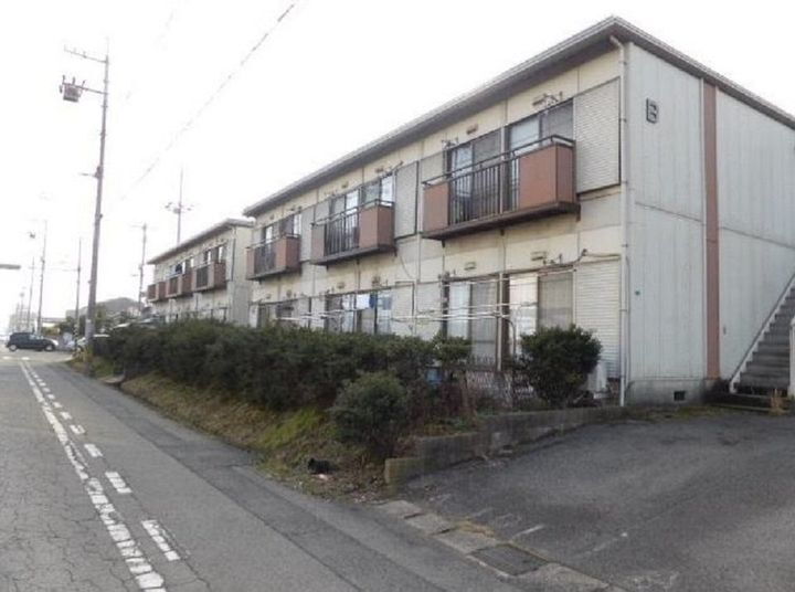 パナハイツ橋本　Ａ 2階建