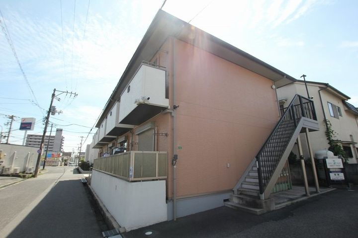 バーミリオン沖野上 2階建