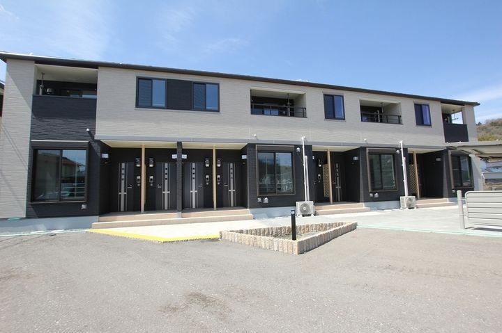 セゾンⅡ　Ａ 2階建