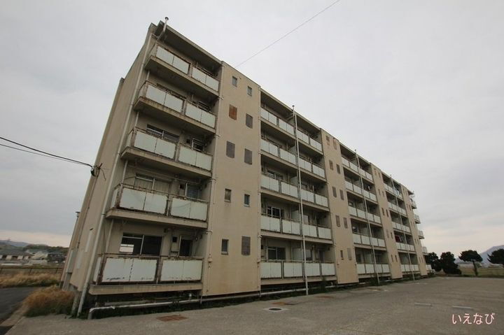 ビレッジハウス真備第二１号棟 5階建