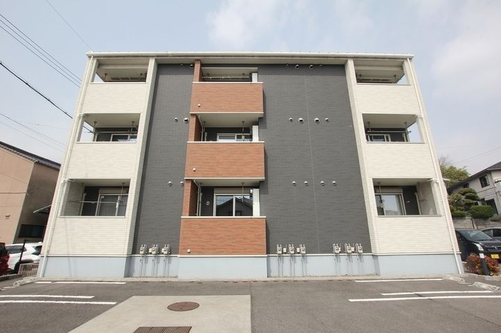 エヴァＥ 3階建