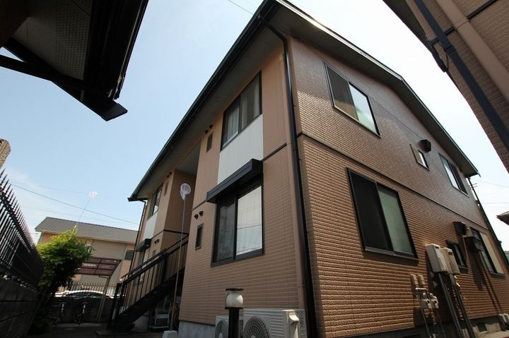 メンバーズタウン草戸Ⅱ 2階建