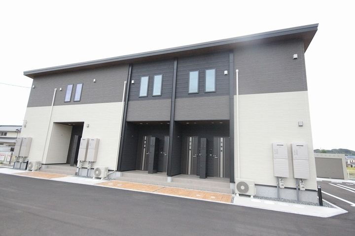 ベルシオン西江原Ⅰ 2階建