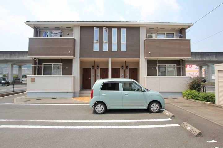 ジェルメＣ 2階建