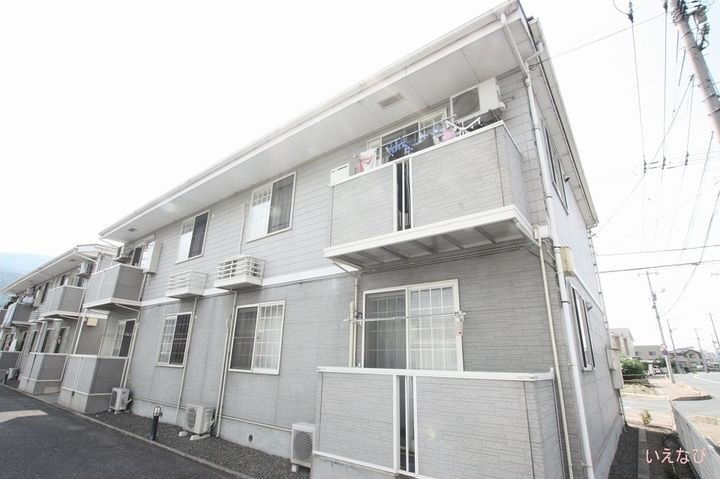 グランドゥールあおばＡ 2階建