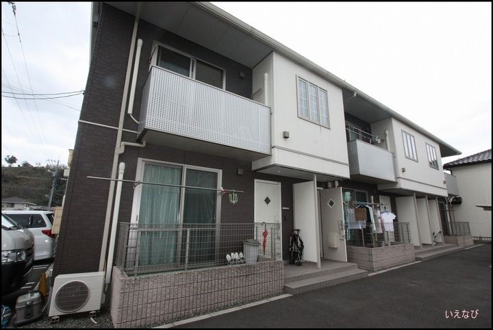 サンパレス大門 2階建